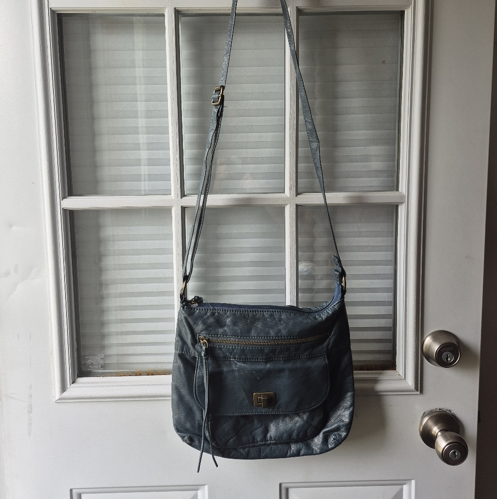 Bueno Leather Crossbody Purse